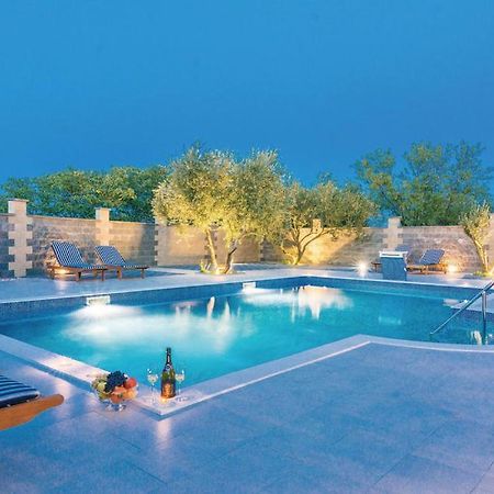 Apartments Mario Biograd Na Moru Luaran gambar
