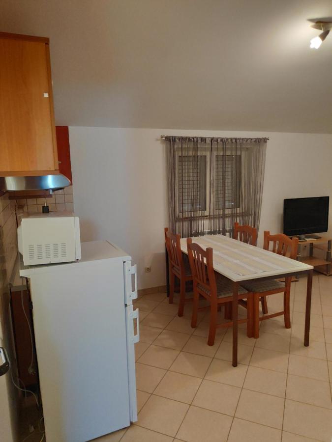 Apartments Mario Biograd Na Moru Luaran gambar