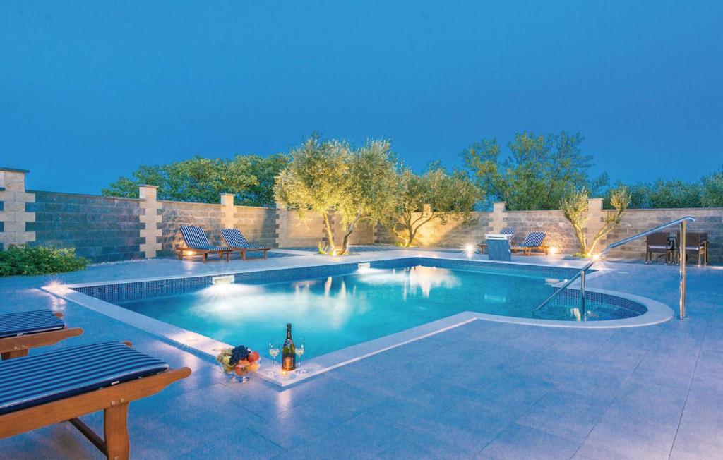 Apartments Mario Biograd Na Moru Luaran gambar